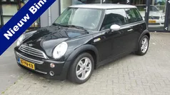 Gebruikt 2004 Mini Cooper Pepper Hatchback | € 1.750 (Eerlijke prijs)
