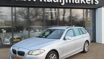 Grijs Gebruikt 2011 BMW 520 Executive Stationwagen | € 6.850 (Eerlijke prijs)