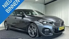 Grijs Gebruikt 2021 BMW 218 Executive Coupé | € 27.945 (Eerlijke prijs)