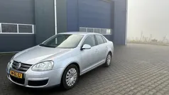Gebruikt 2006 VW Jetta Comfortline Sedan | € 1.750 (Eerlijke prijs)
