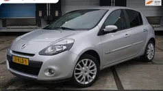 Grijs Gebruikt 2010 Renault Clio II Dynamique Hatchback | € 3.495 (Eerlijke prijs)