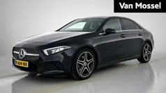 Zwart Gebruikt 2019 Mercedes A200 Premium Plus Sedan | € 24.900 (Super prijs)