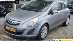 Grijs Gebruikt 2011 Opel Corsa Cosmo Hatchback | € 4.945 (Eerlijke prijs)