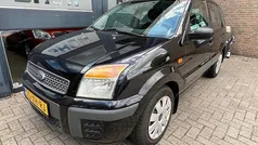 Zwart Gebruikt 2007 Ford Fusion MPV | € 2.450 (Eerlijke prijs)