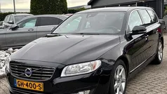Zwart Gebruikt 2015 Volvo V70 Stationwagen | € 8.950 (Eerlijke prijs)