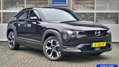 Zwart Gebruikt 2023 Mazda MX30 Ad'Vantage SUV | € 27.445 (Eerlijke prijs)