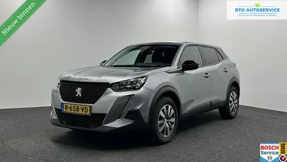 Grijs Gebruikt 2022 Peugeot 2008 Active SUV | € 17.000 (Eerlijke prijs)