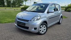 Grijs Gebruikt 2008 Daihatsu Sirion Hatchback | € 3.350 (Eerlijke prijs)