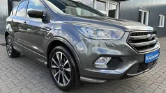 Gebruikt 2017 Ford Kuga ST-Line SUV | € 16.999 (Eerlijke prijs)