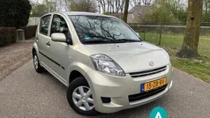 Beige Gebruikt 2007 Daihatsu Sirion Hatchback | € 2.350 (Eerlijke prijs)