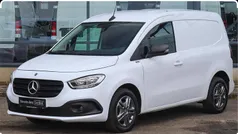 Wit Gebruikt 2023 Mercedes Citan 110 Van | € 22.445 (Eerlijke prijs)