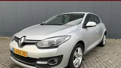 Gebruikt 2014 Renault Mégane III Authentique Hatchback | € 5.750 (Eerlijke prijs)