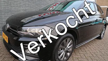 Zwart Gebruikt 2019 VW Polo Comfortline Hatchback | € 13.333 (Goede deal)