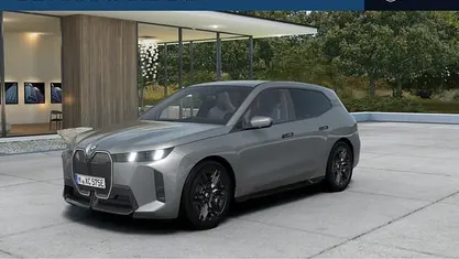 Nieuw BMW iX M Sport 300 kW (408 PK) 2025 Zilver SUV