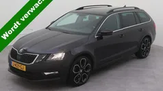 Zwart, metallic lak Gebruikt 2020 Skoda Octavia Business Line Stationwagen | € 16.900 (Eerlijke prijs)