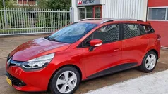 Rood Gebruikt 2014 Renault Clio GrandTour Expression Stationwagen | € 8.750 (Goede deal)