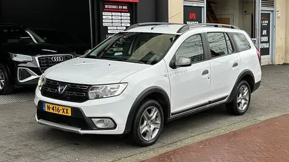 Occasion Dacia Logan MCV Stepway 90 PK (66 kW) 2018 Wit MPV