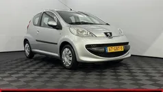 Grijs Gebruikt 2008 Peugeot 107 Hatchback | € 2.500 (Eerlijke prijs)