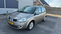 Beige Gebruikt 2008 Renault Scénic II MPV | € 1.750 (Eerlijke prijs)