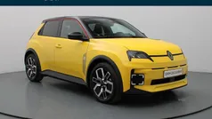 Geel Nieuw 2025 Renault R5 Komfort Hatchback | € 32.290 (Goede deal)