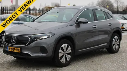 Gebruikt 2021 Mercedes EQA250 Luxury SUV | € 24.400 (Eerlijke prijs)