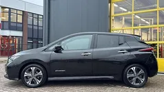 Zwart Gebruikt 2018 Nissan Leaf Hatchback | € 9.250 (Goede deal)