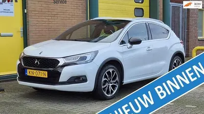 Occasion DS Automobiles DS4 Chic 131 PK (96 kW) 2016 Wit (metallic) Hatchback