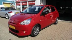 Rood Gebruikt 2014 Mitsubishi Space Star Hatchback | € 4.950 (Eerlijke prijs)