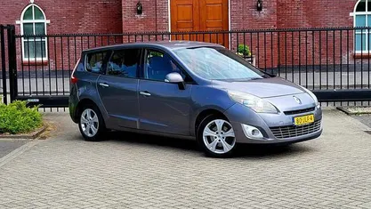 Occasion Renault Grand Scénic III Dynamique 140 PK (102 kW) 2009 MPV