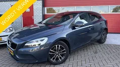 Blauw Gebruikt 2016 Volvo V40 Stationwagen | € 14.183 (Eerlijke prijs)