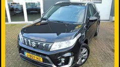 Gebruikt 2020 Suzuki Vitara SUV | € 17.949 (Eerlijke prijs)