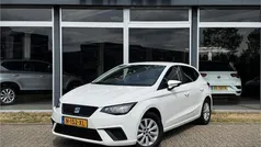 Wit Gebruikt 2022 Seat Ibiza Business Hatchback | € 15.900 (Eerlijke prijs)