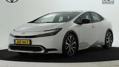 Wit parelmoer Gebruikt 2024 Toyota Prius Executive Hatchback | € 38.945 (Eerlijke prijs)