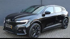 Noir etoile metallic Gebruikt 2024 Renault Megane E-Tech Evolution Hatchback | € 28.880 (Eerlijke prijs)