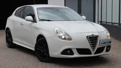 Wit Gebruikt 2011 Alfa Romeo Giulietta Distinctive Hatchback | € 4.490 (Super prijs)