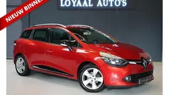 Rood Gebruikt 2014 Renault Clio GrandTour Expression Stationwagen | € 6.999 (Eerlijke prijs)