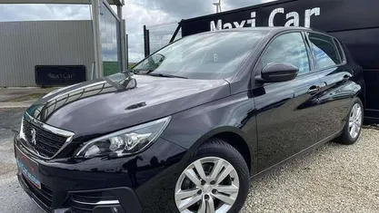 Zwart Gebruikt 2021 Peugeot 308 Sedan | € 18.990 (Eerlijke prijs)