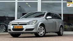 Grijs Gebruikt 2005 Opel Astra Enjoy Stationwagen | € 1.944 (Eerlijke prijs)