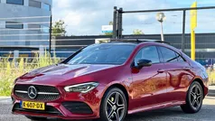 Rood Gebruikt 2020 Mercedes CLA250 Business Sedan | € 29.950 (Eerlijke prijs)