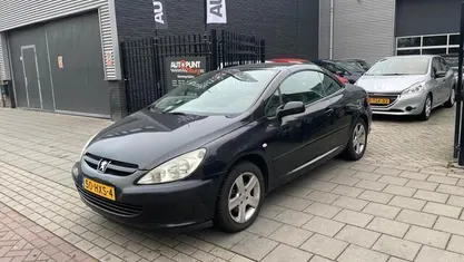 Occasion Peugeot 307 CC 136 PK (100 kW) 2004 Cabriolet