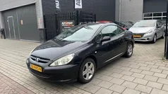 Zwart, metallic lak Gebruikt 2004 Peugeot 307 CC Cabriolet | € 999 (Super prijs)