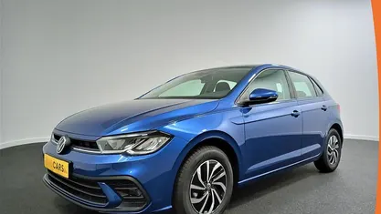 Occasion VW Polo Life 95 PK (69 kW) 2022 Blauw Hatchback