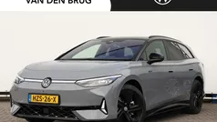 Grijs, metallic lak Gebruikt 2025 VW ID.7 GTX Sedan | € 59.900 (Goede deal)