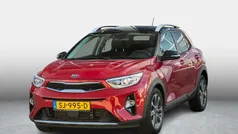 Gebruikt 2018 Kia Stonic SUV | € 17.799 (Eerlijke prijs)