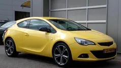 Gebruikt 2011 Opel Astra GTC Sport Hatchback | € 7.450 (Eerlijke prijs)