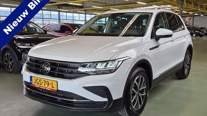 Occasion 2023 VW Tiguan Life SUV | € 33.950 (Super prijs)