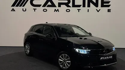 Zwart Gebruikt 2023 Opel Astra Elegance Stationwagen | € 23.950 (Goede deal)