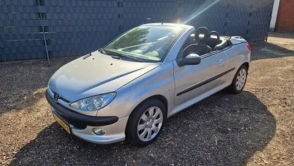 Occasion Peugeot 206 CC 109 PK (80 kW) 2003 Cabriolet