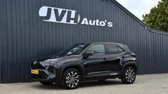 Zwart Gebruikt 2025 Toyota Yaris Cross SUV | € 29.750 (Eerlijke prijs)