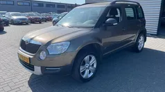 Bruin Gebruikt 2011 Skoda Yeti Comfort SUV | € 3.500 (Super prijs)